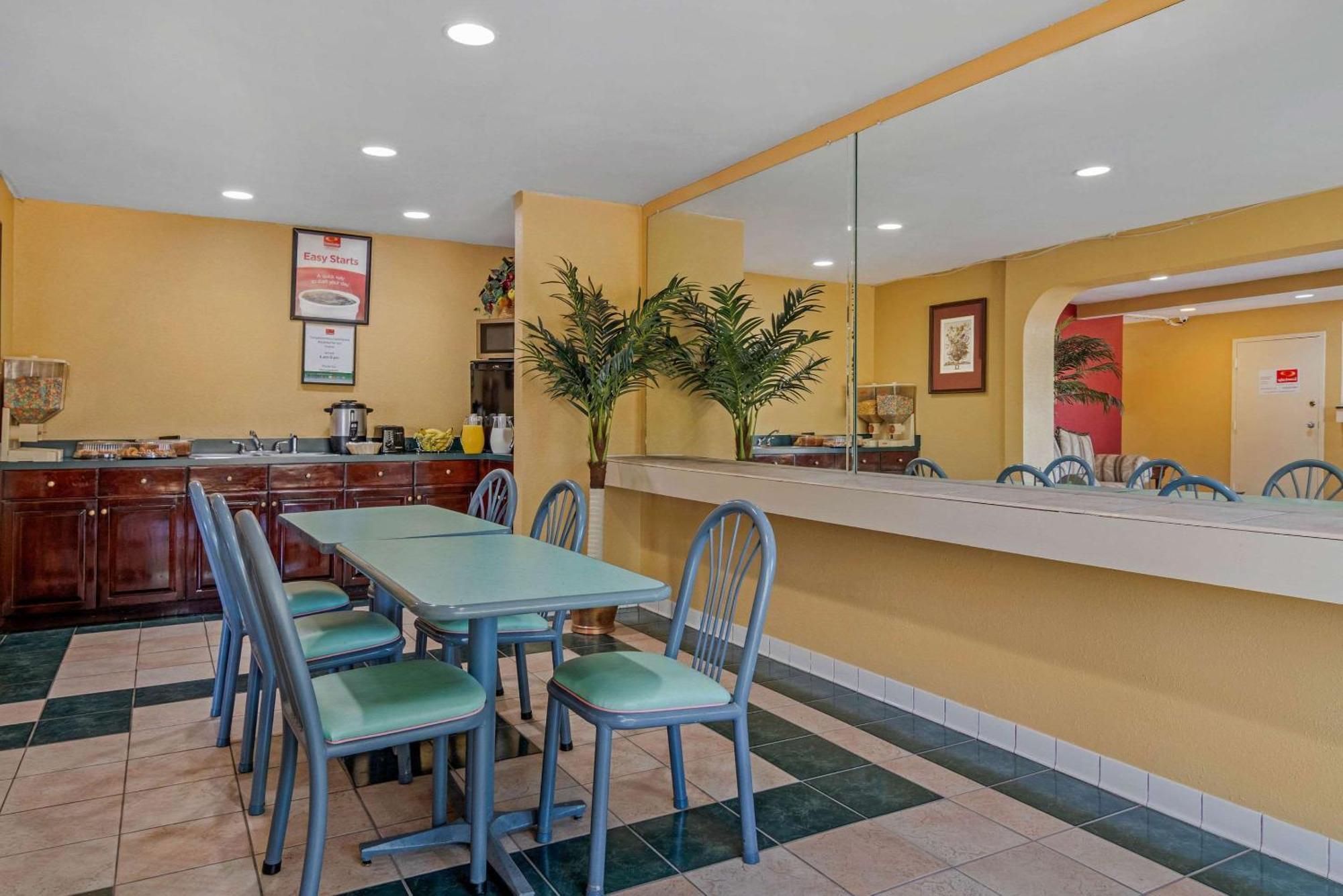 Econo Lodge Union City - Atlanta South Exterior foto